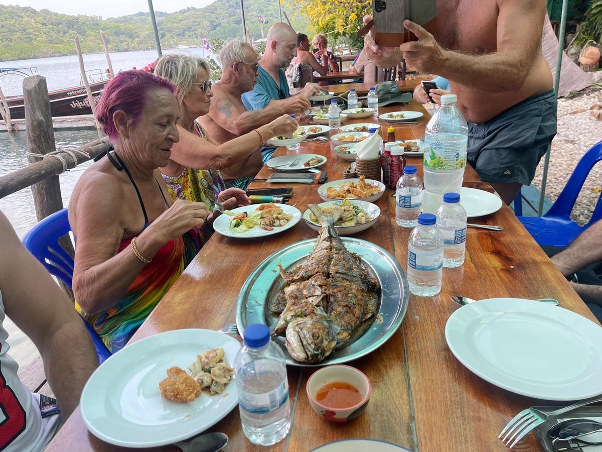 Koh Tan Underwater