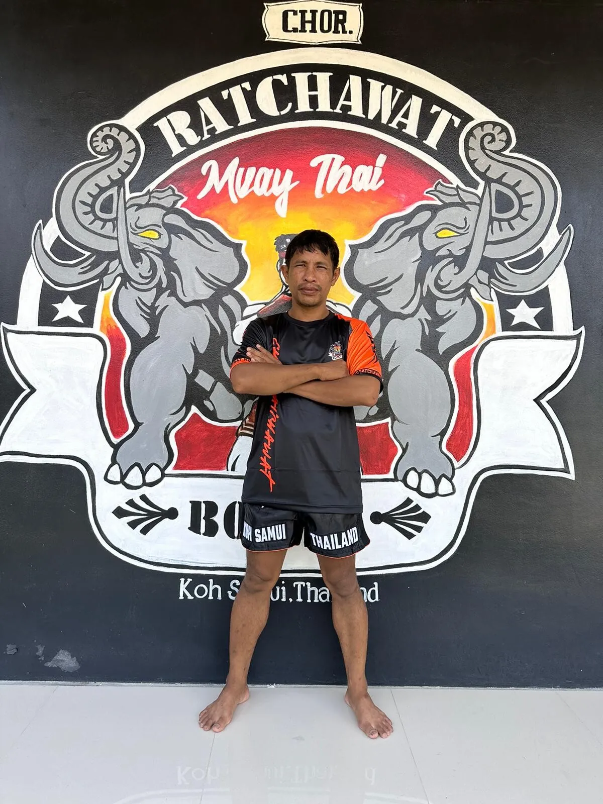 Professional Muay Thai coach and trainer at the Bophut camp